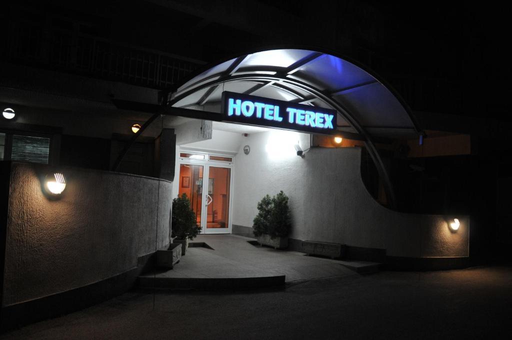 Hotel Terex Naselje Starosjedilaca ภายนอก รูปภาพ